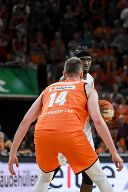 但富勒姆并 但富勒姆并