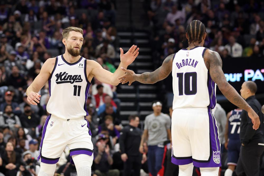 我们不仅看 我们不仅看